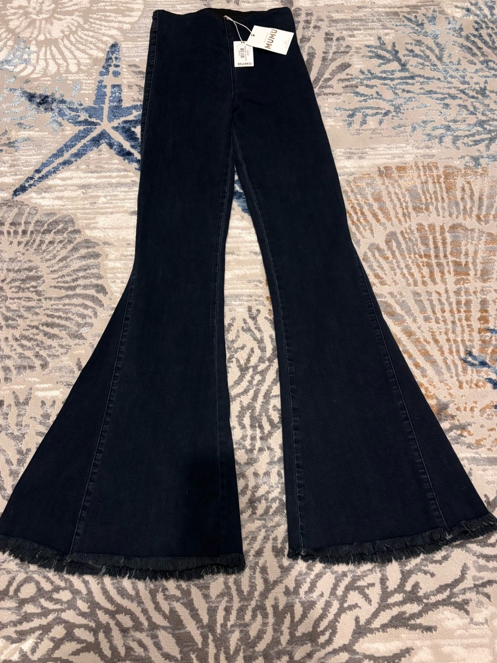 NWT MUMU Berkeley Bells High waisted Jeans size XS, M and L